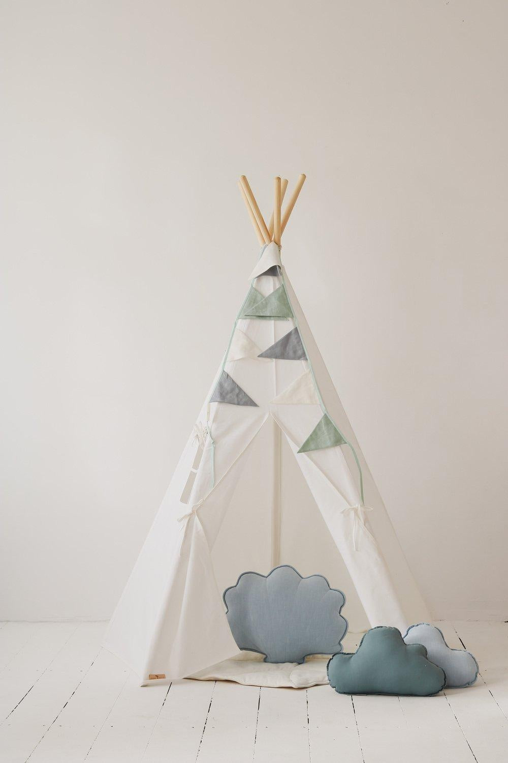 Teepee Tent “Snow White” + "White and Grey" Leaf Mat Set - Sumiye Co