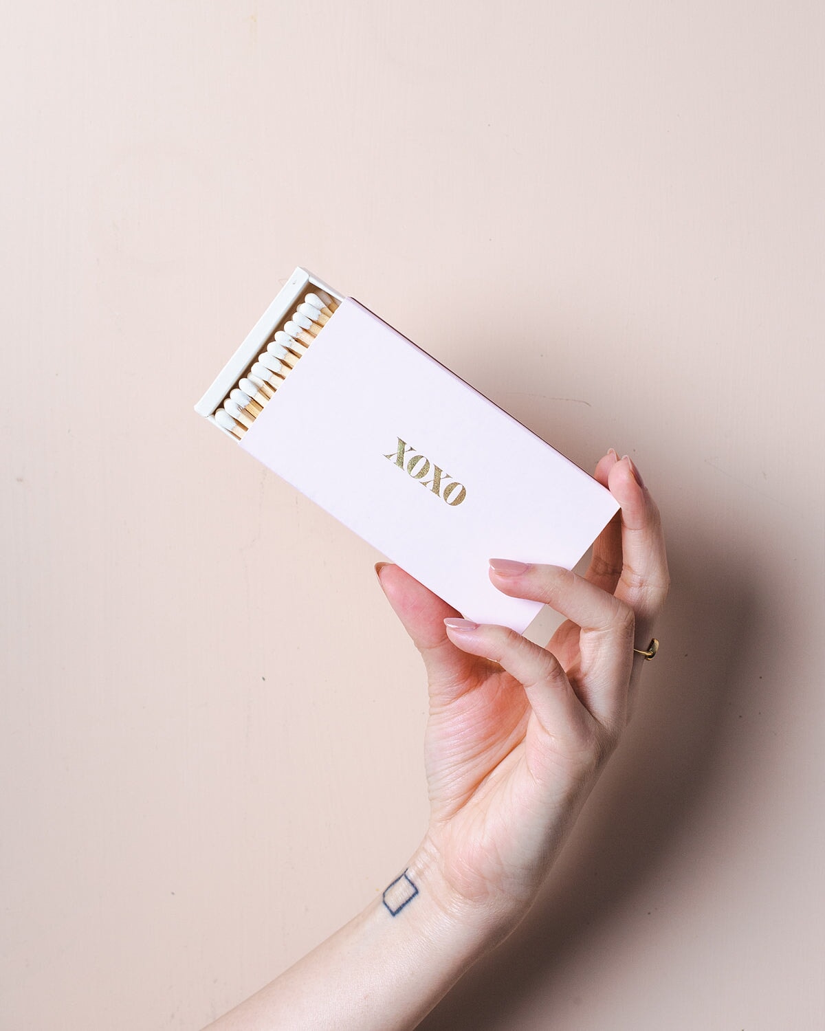 XOXO Dusty Pink Long Matchbox by Brooklyn Candle Studio - Sumiye Co