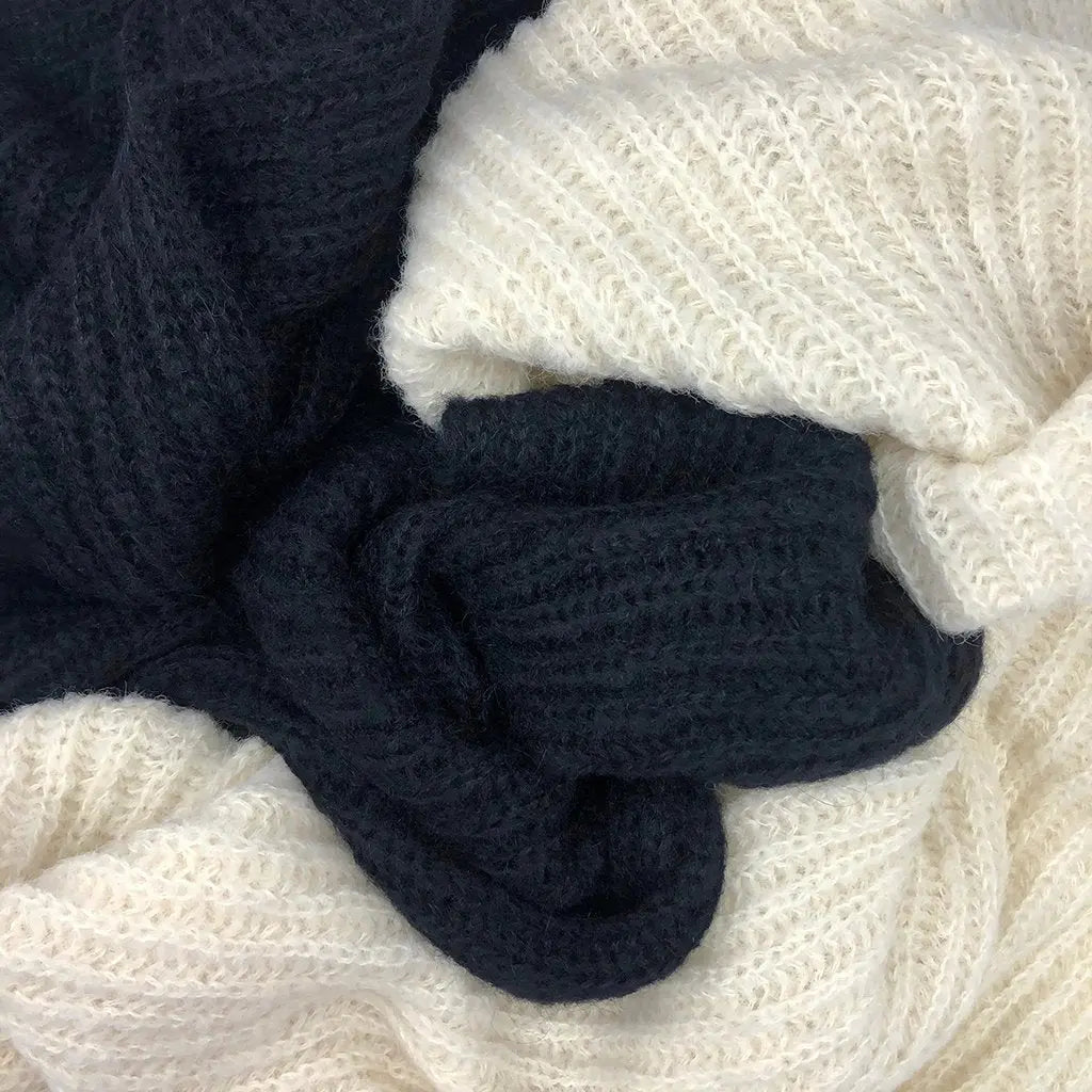 Chunky Snow Knit Alpaca Scarf | Ethical Style SLATE + SALT