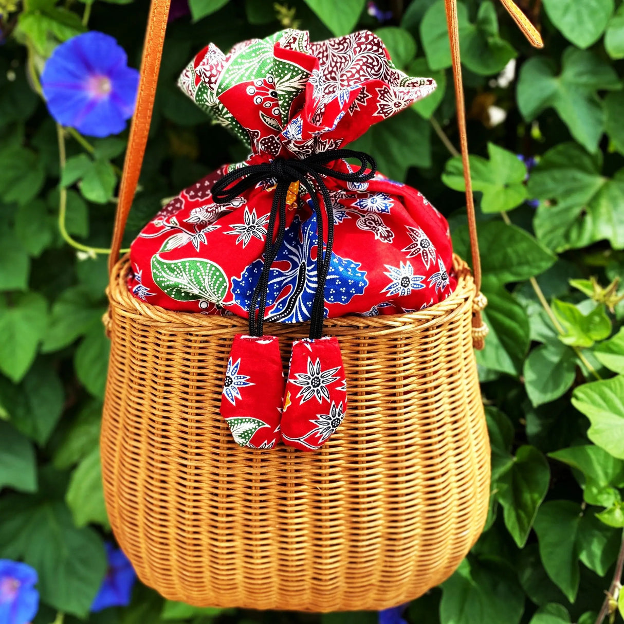 Rattan Picnic Bag | Handmade in Bali Pink Haley