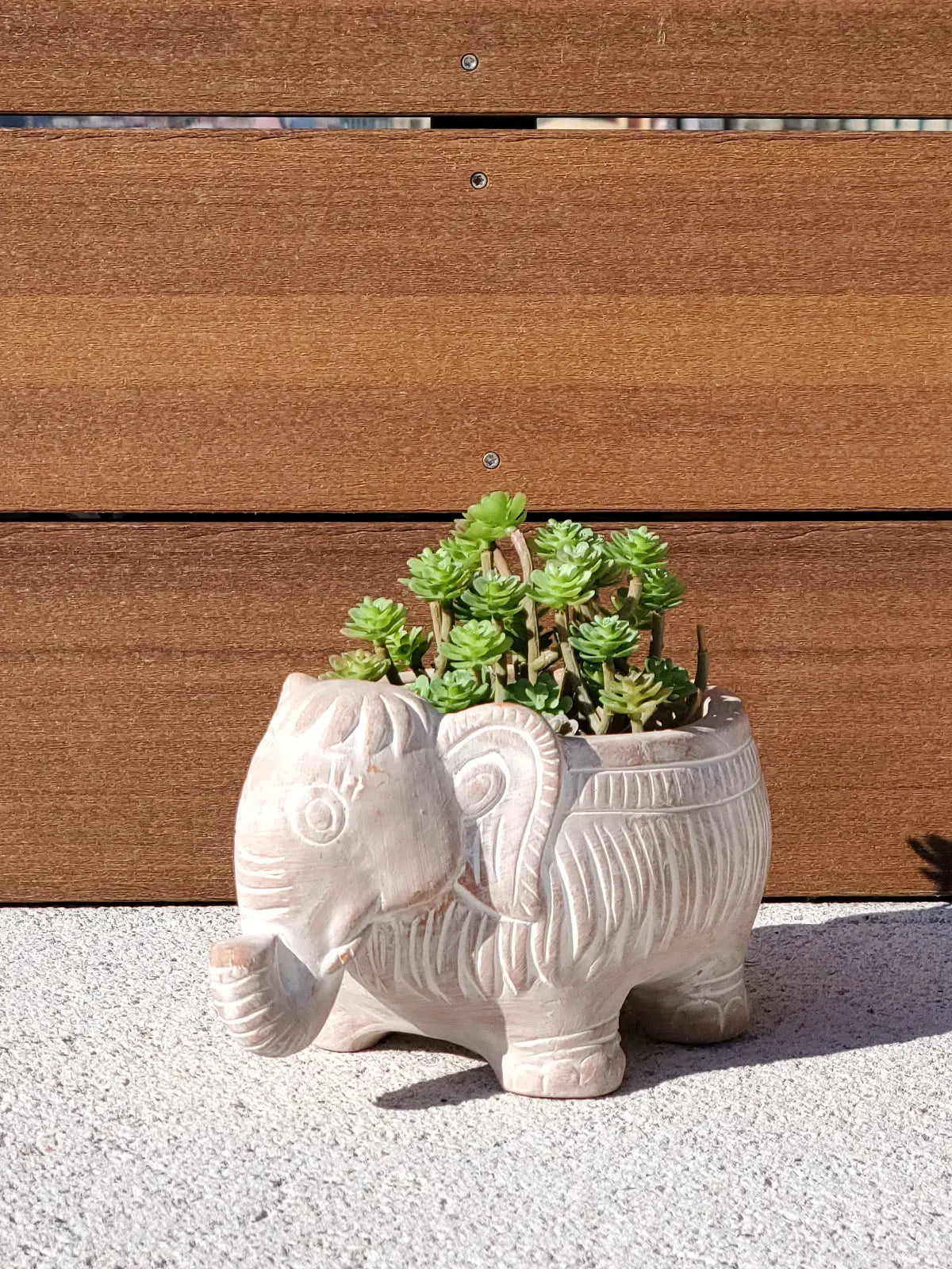 Terracotta Pot - Elephant KORISSA